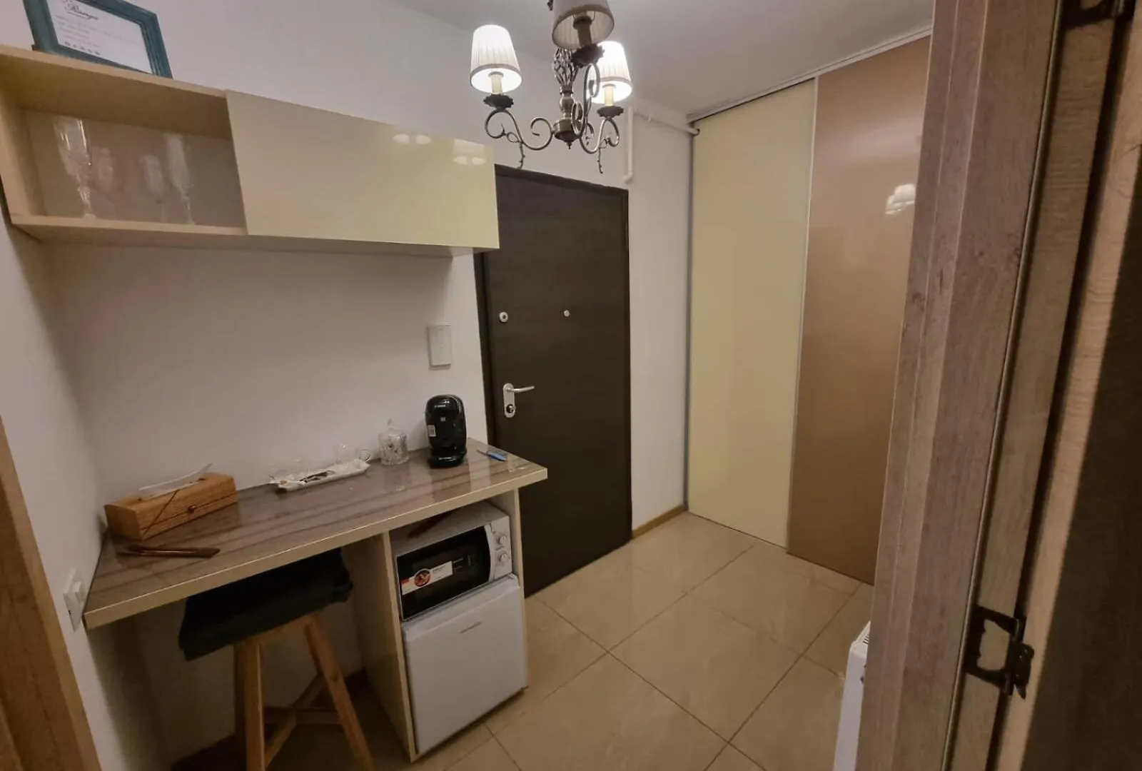 Deluxe Jacuzzi & Baldaquin Studio Bucharest Apartment